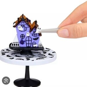 2025 Miniverse Halloween Haunted House